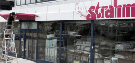 werbetechnik aus winterthur/gebäudebeschriftung/schaufensterbeschriftung. naef macht sichtbar.